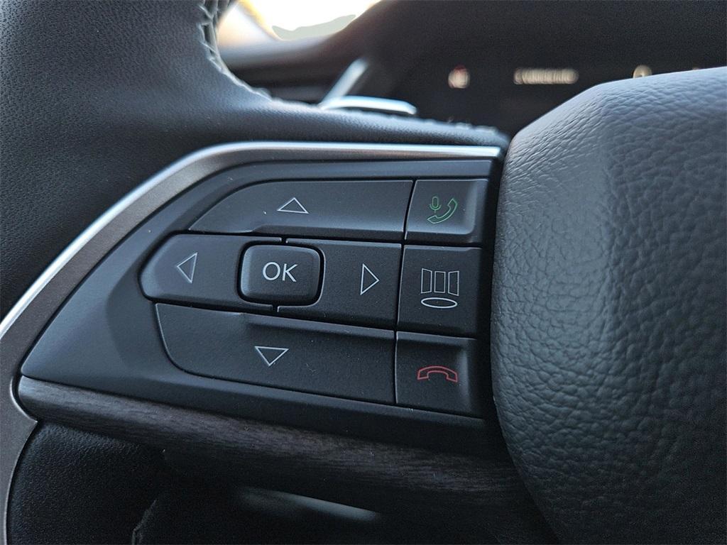 new 2025 Jeep Grand Cherokee car, priced at $49,485