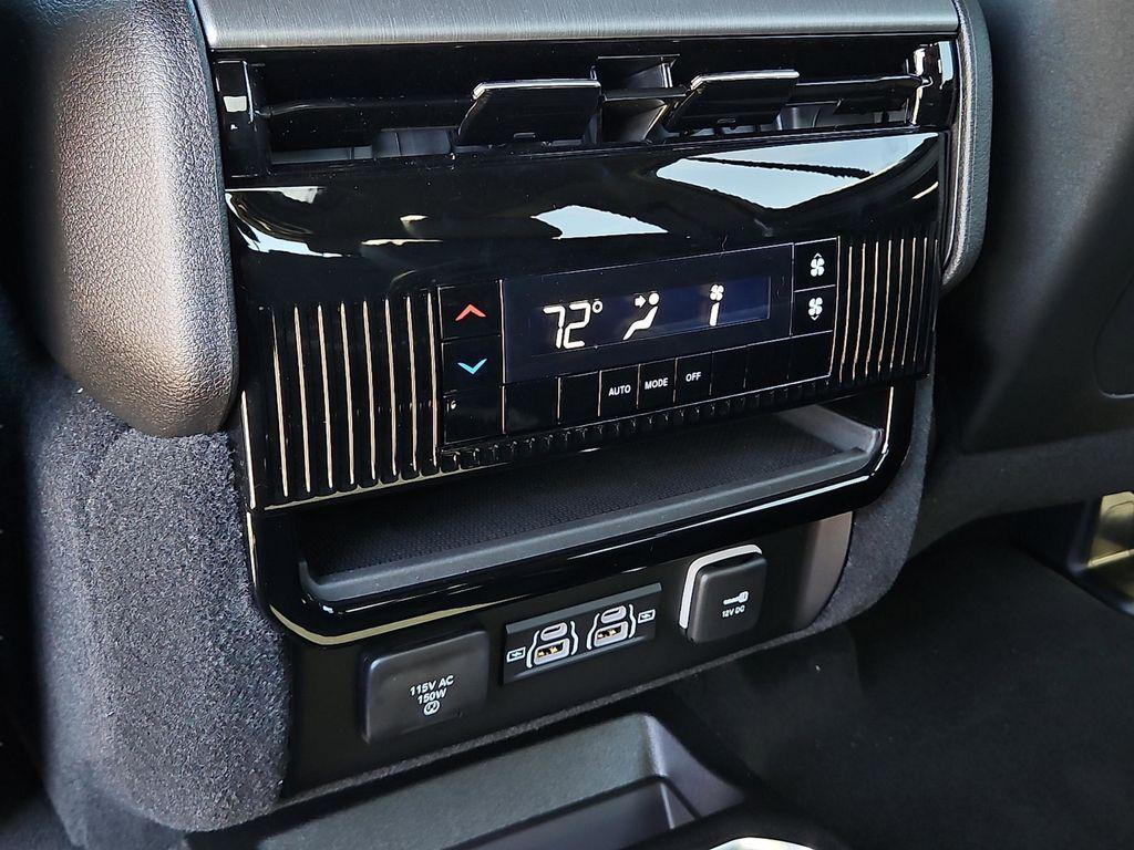 new 2026 Jeep Grand Wagoneer car, priced at $71,185
