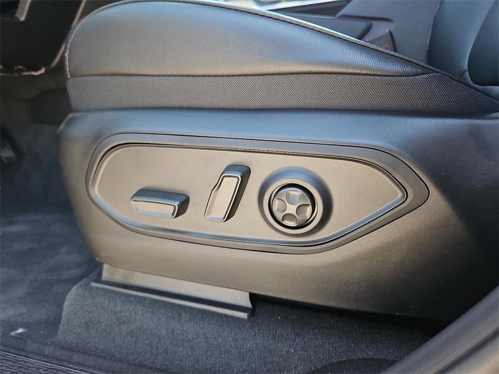 new 2025 Jeep Grand Cherokee L car, priced at $47,110