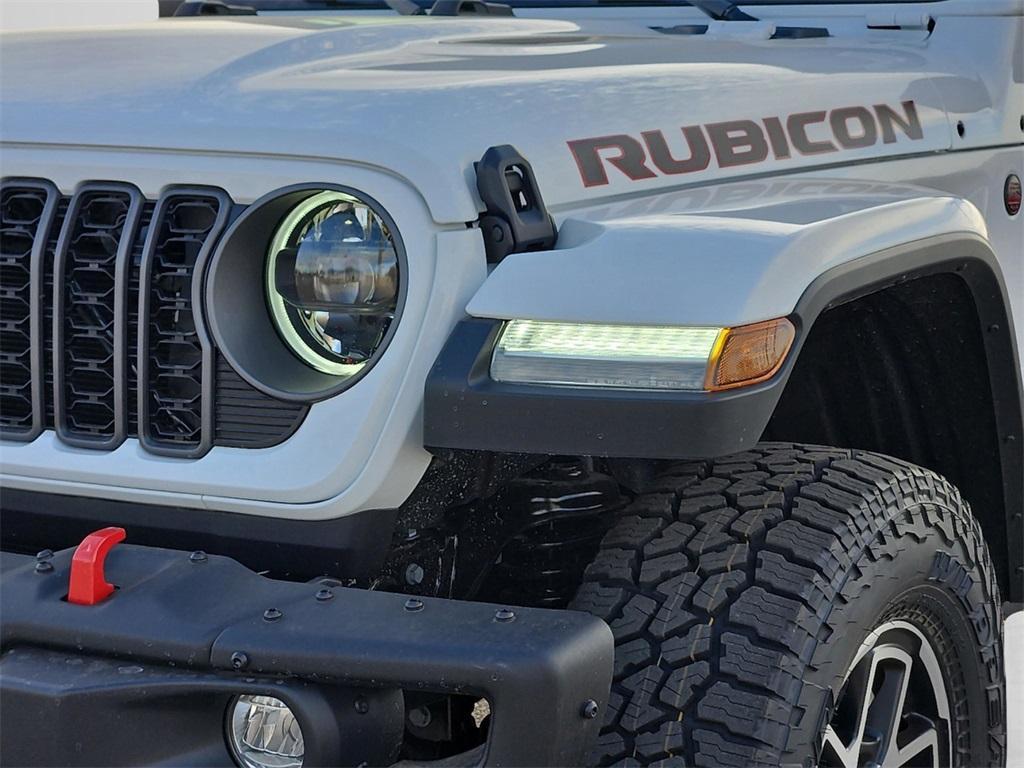 new 2026 Jeep Gladiator car, priced at $62,215