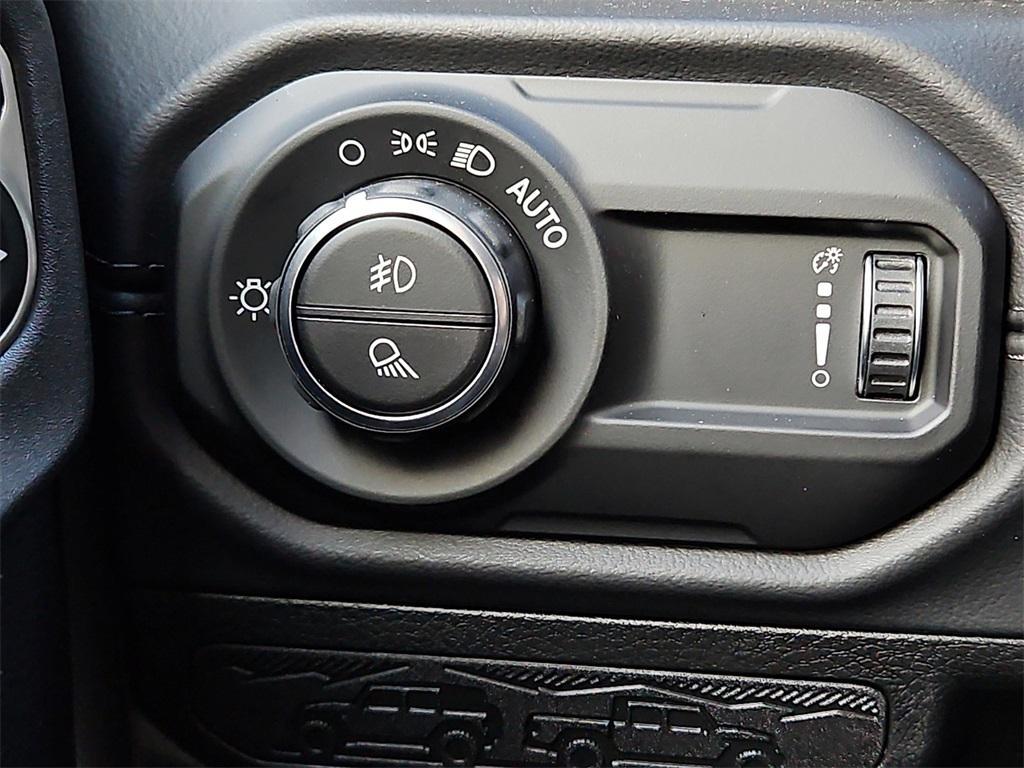 new 2026 Jeep Gladiator car, priced at $62,215