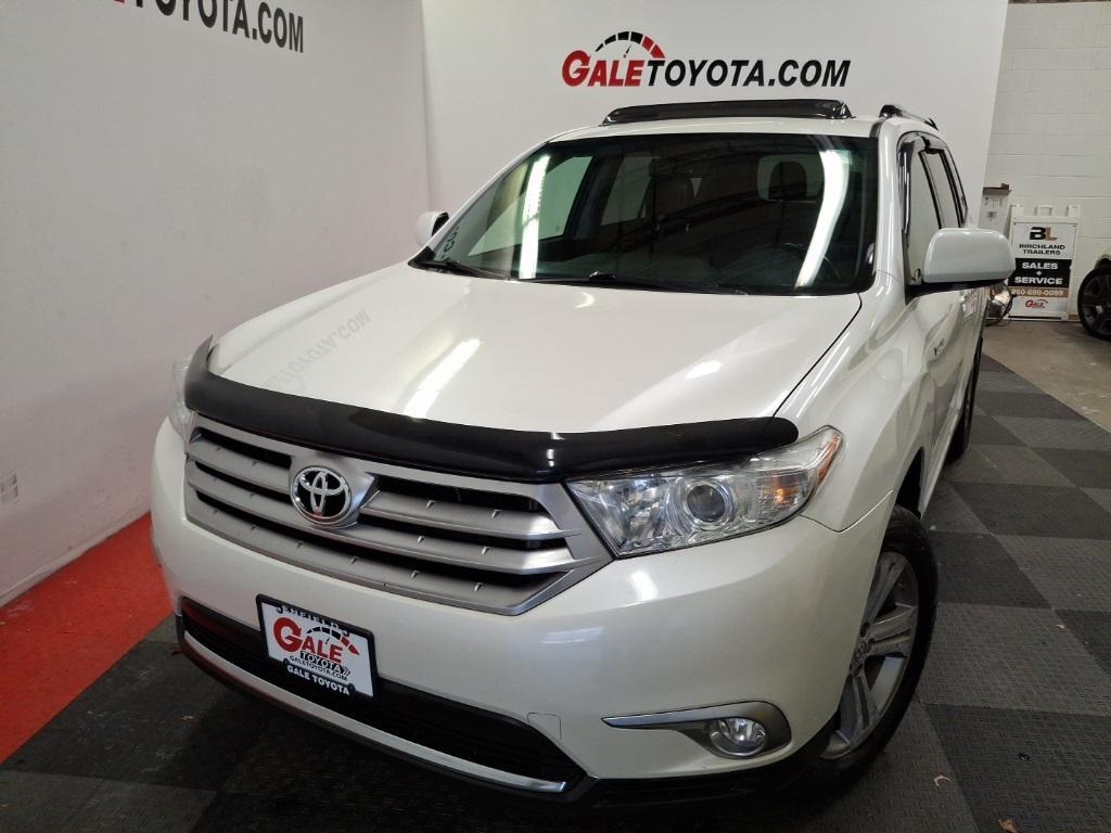used 2012 Toyota Highlander car, priced at $12,218