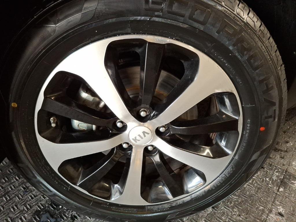 used 2017 Kia Sorento car, priced at $11,023