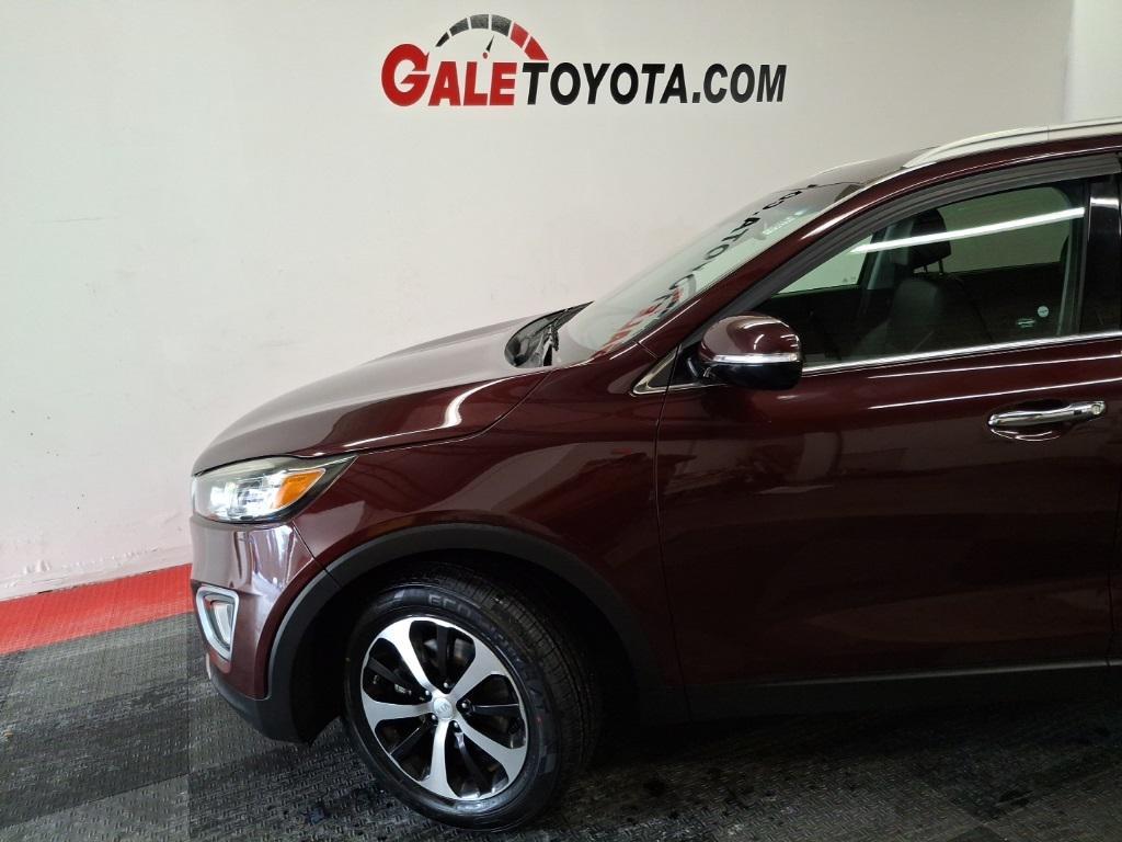 used 2017 Kia Sorento car, priced at $11,023