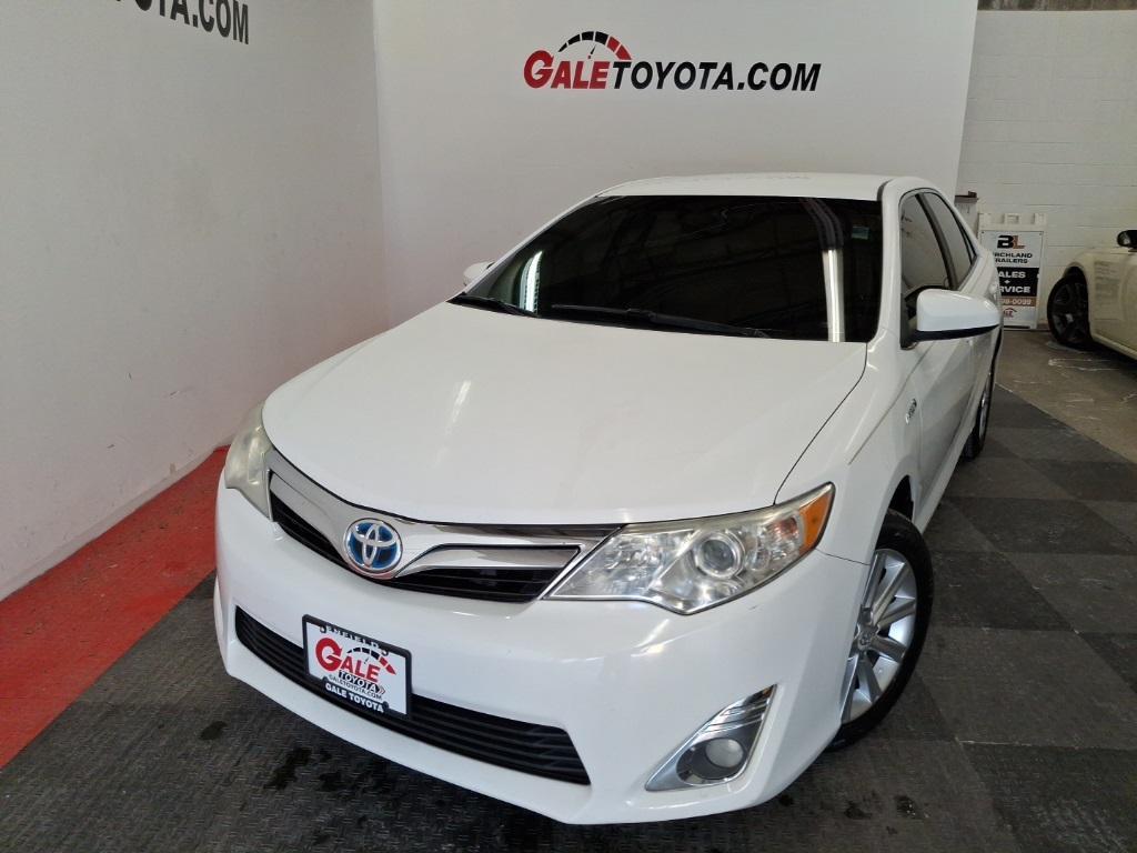 used 2012 Toyota Camry Hybrid car, priced at $11,325