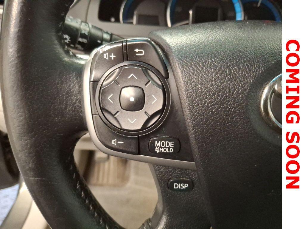 used 2014 Toyota Camry Hybrid car, priced at $12,999