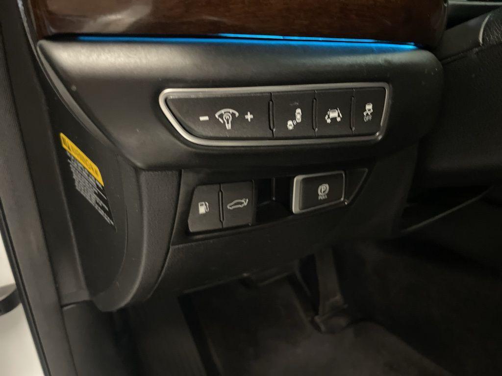 used 2017 Genesis G90 car, priced at $21,625