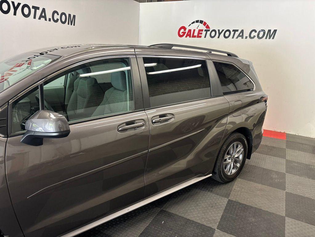 used 2023 Toyota Sienna car, priced at $39,999