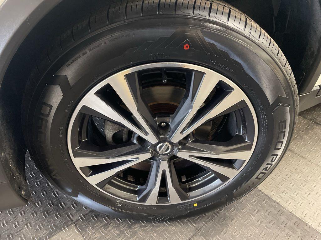 used 2020 Nissan Rogue car, priced at $14,225