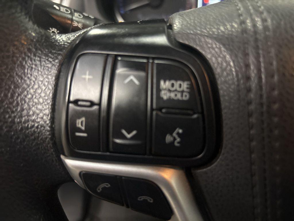 used 2017 Toyota Highlander car, priced at $19,625