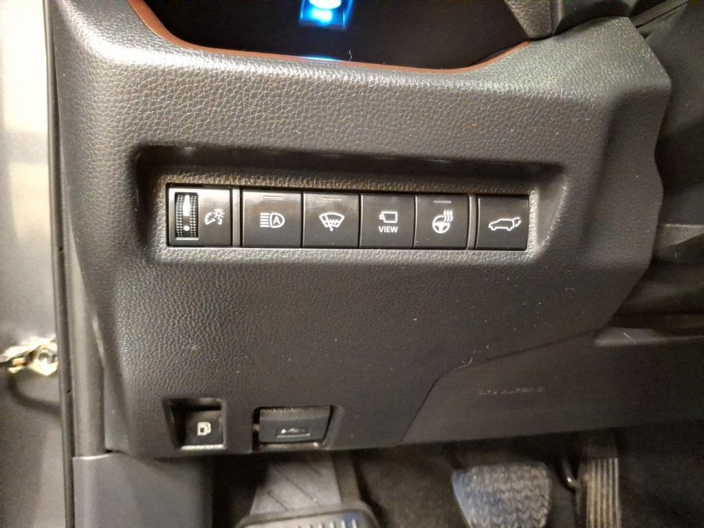 used 2022 Toyota RAV4 Hybrid car, priced at $34,923