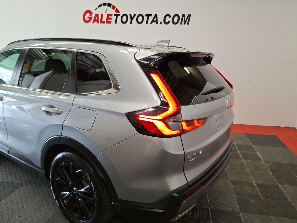 used 2024 Honda CR-V Hybrid car, priced at $29,925