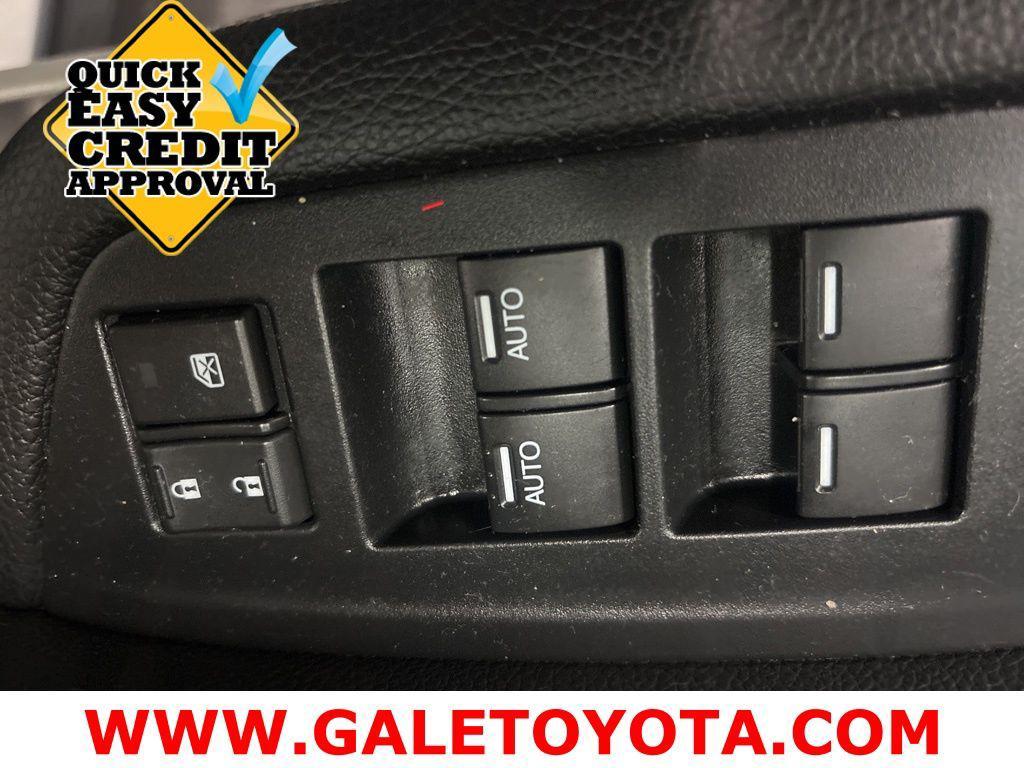 used 2022 Honda Pilot car, priced at $26,999