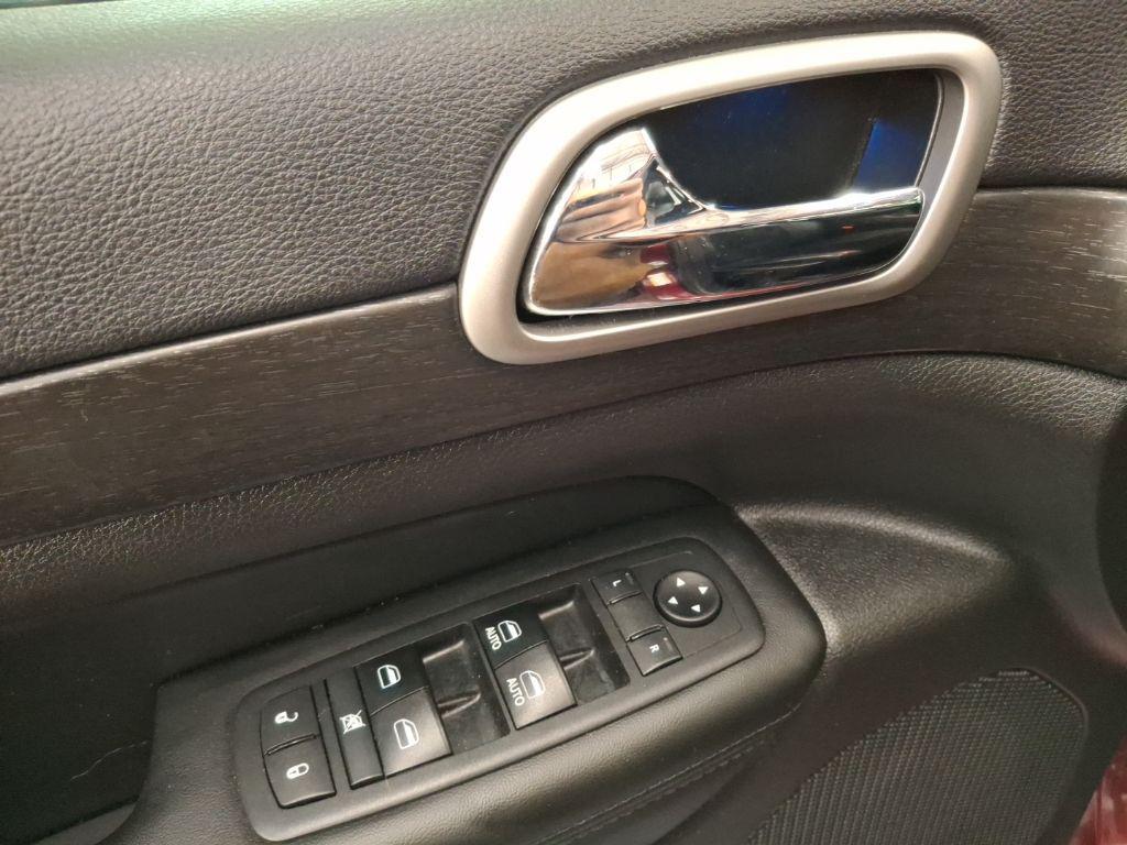 used 2018 Jeep Grand Cherokee car, priced at $17,625