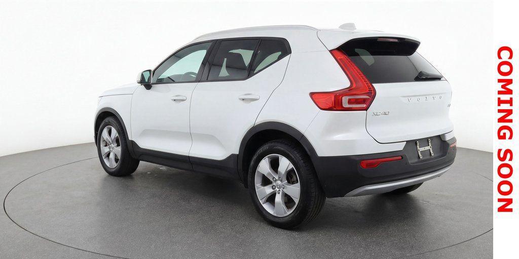 used 2020 Volvo XC40 car, priced at $17,325