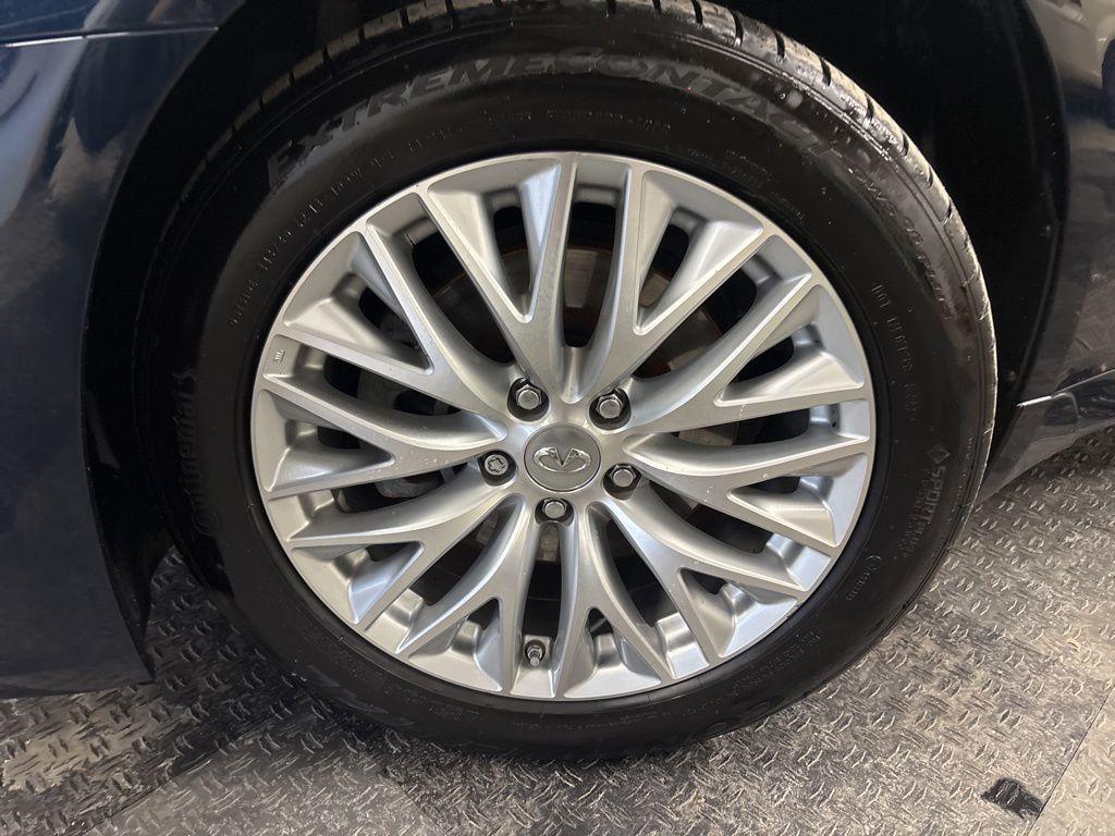 used 2016 INFINITI Q70L car, priced at $9,925