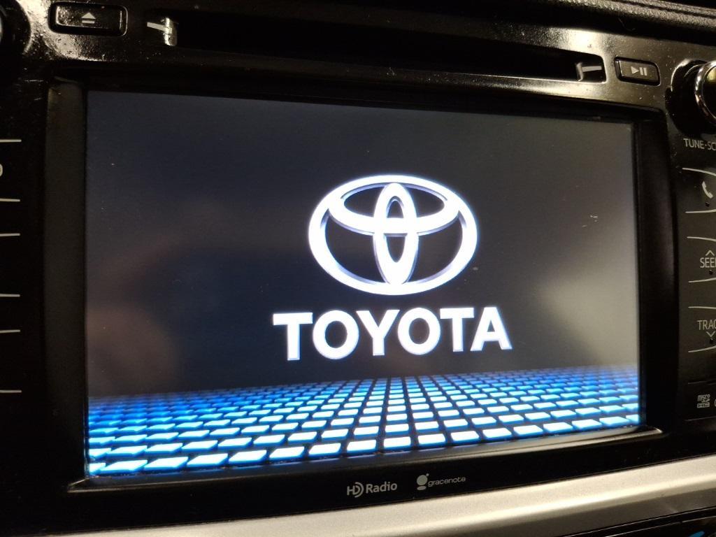 used 2015 Toyota Highlander car, priced at $11,425