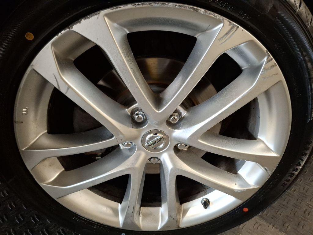 used 2009 Nissan Altima car, priced at $8,325