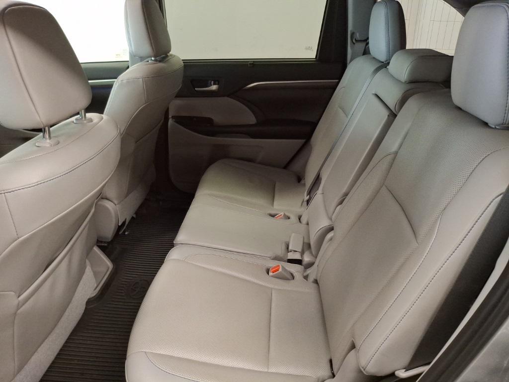 used 2019 Toyota Highlander car, priced at $29,748