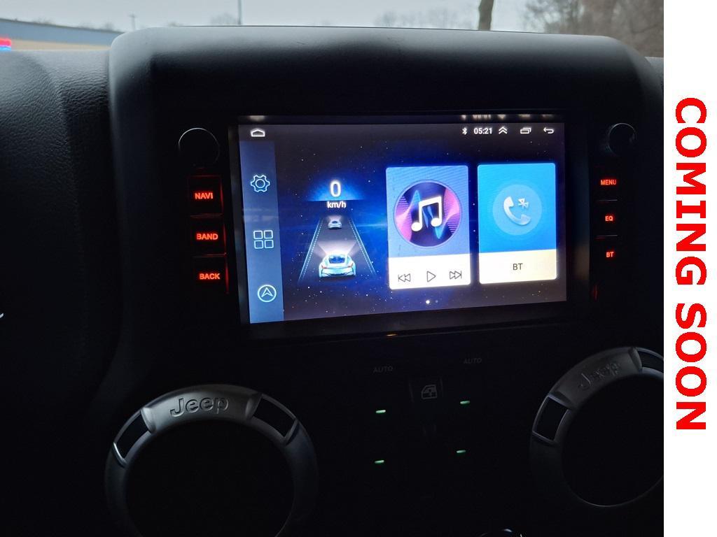 used 2015 Jeep Wrangler Unlimited car, priced at $18,925