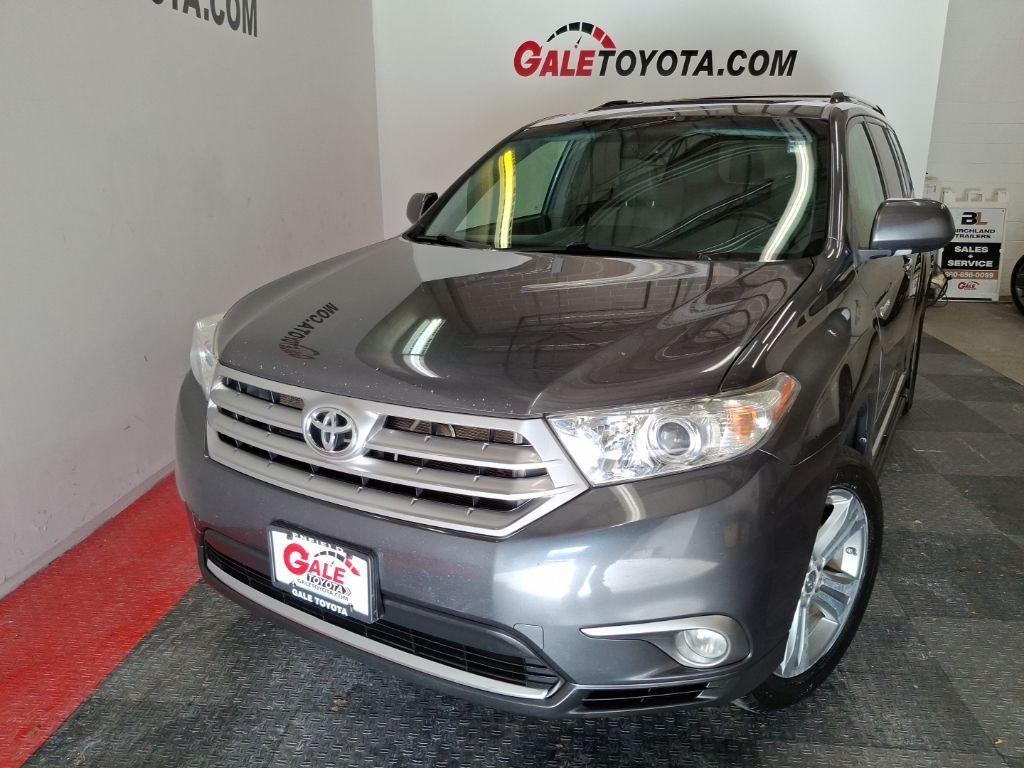 used 2012 Toyota Highlander car, priced at $10,191