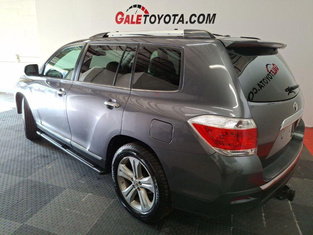 used 2012 Toyota Highlander car, priced at $10,191
