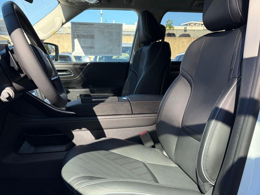new 2026 INFINITI QX80 car, priced at $85,777