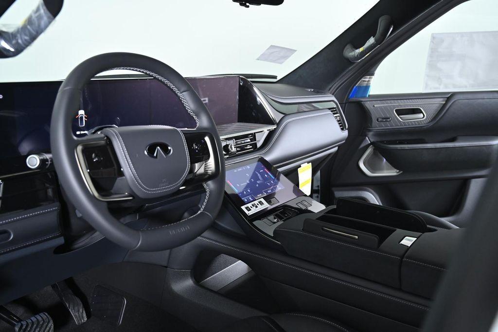 new 2026 INFINITI QX80 car, priced at $100,860