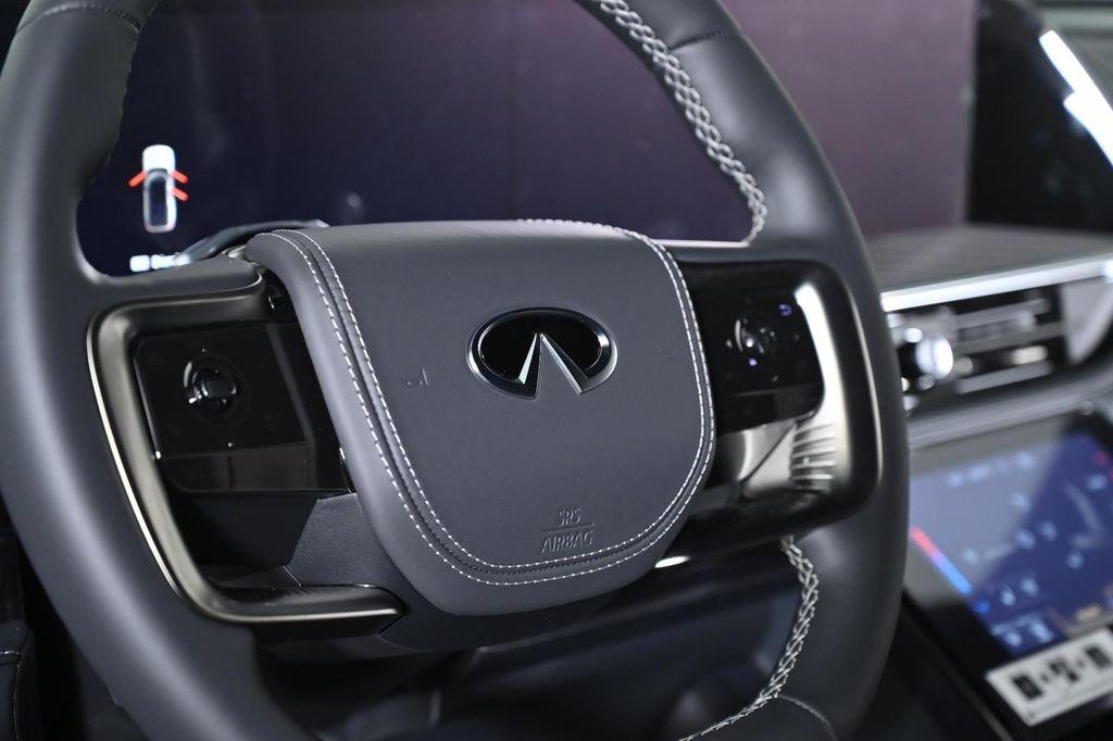 new 2026 INFINITI QX80 car, priced at $100,860