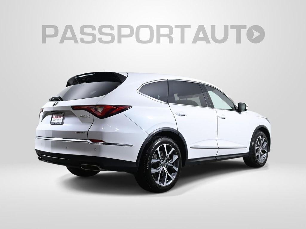 used 2024 Acura MDX car, priced at $46,895