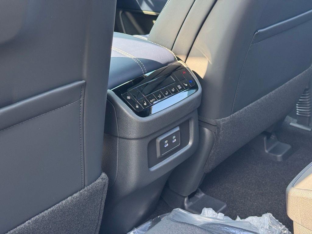 new 2026 INFINITI QX60 car, priced at $55,763