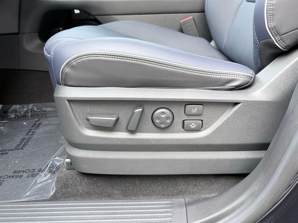 new 2026 INFINITI QX80 car, priced at $91,696