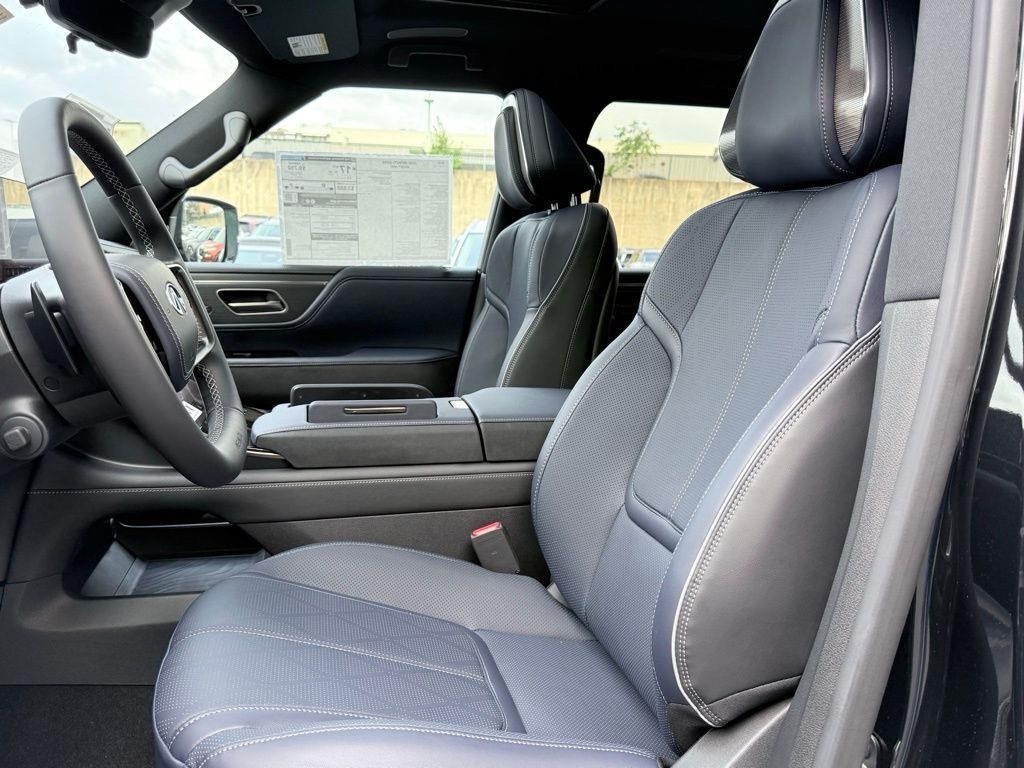 new 2026 INFINITI QX80 car, priced at $91,696