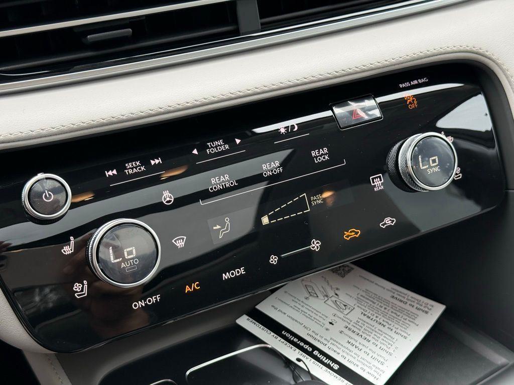 new 2026 INFINITI QX60 car, priced at $52,826