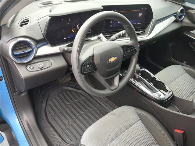 used 2025 Chevrolet Trax car, priced at $23,891