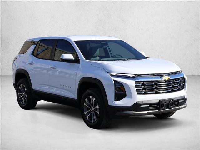 new 2026 Chevrolet Equinox car, priced at $30,018