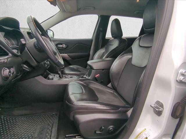 used 2019 Jeep Cherokee car, priced at $12,991