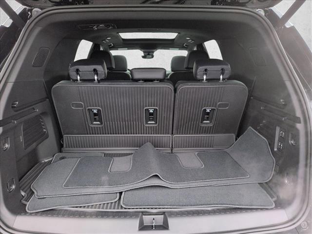 new 2026 Chevrolet Traverse car, priced at $61,315