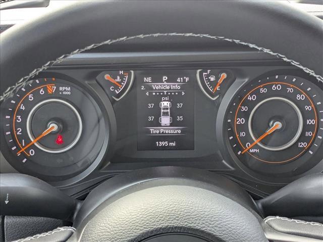 used 2025 Jeep Gladiator car, priced at $39,789