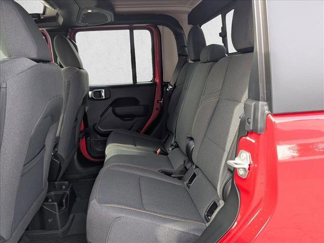 used 2025 Jeep Gladiator car, priced at $39,789