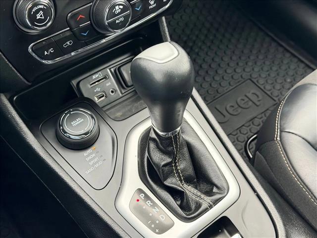 used 2018 Jeep Cherokee car, priced at $16,732