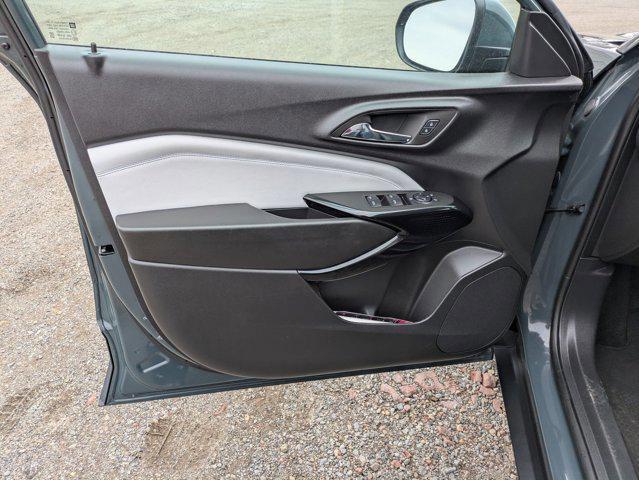 used 2025 Chevrolet Trax car, priced at $21,995