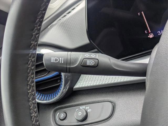 used 2025 Chevrolet Trax car, priced at $21,994