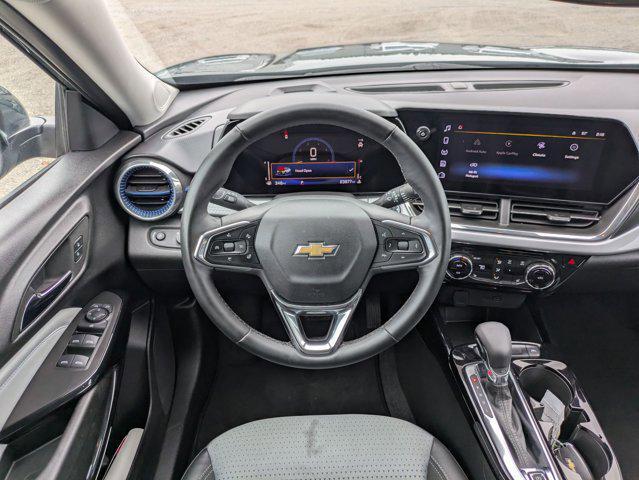 used 2025 Chevrolet Trax car, priced at $21,994