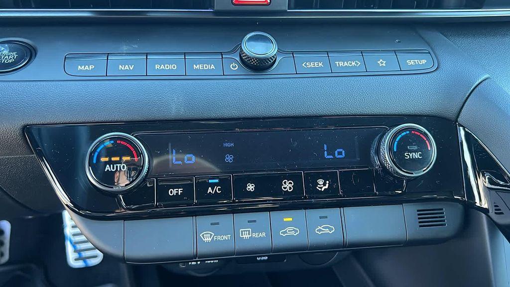 used 2026 Hyundai ELANTRA HEV car