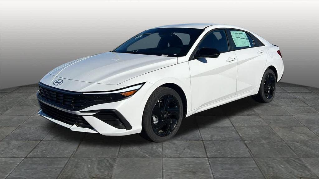 used 2026 Hyundai ELANTRA HEV car