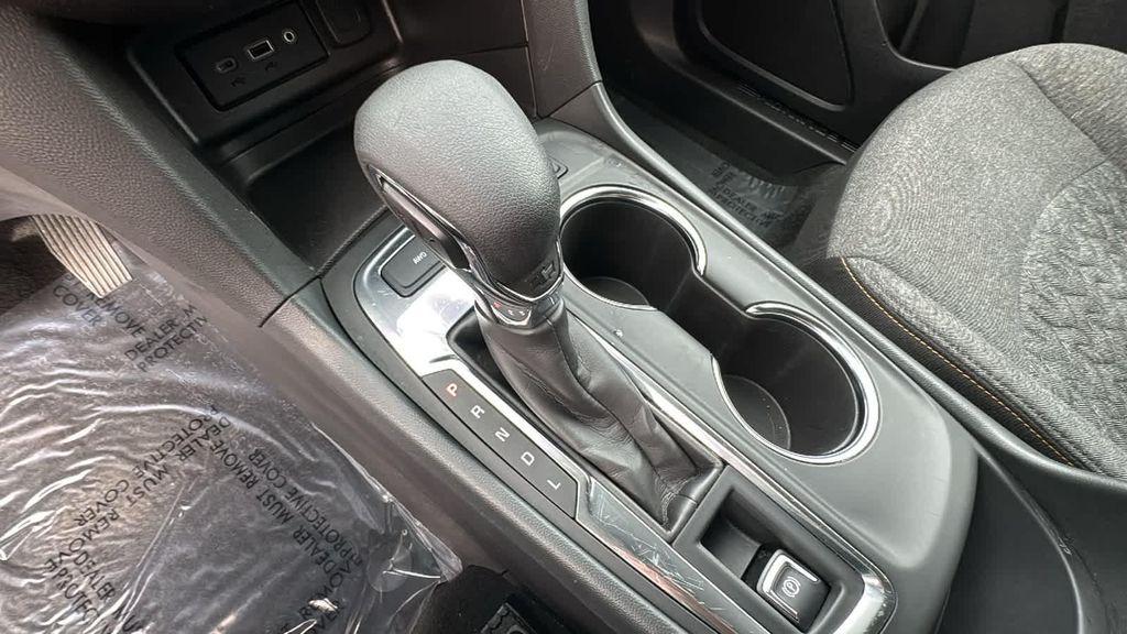 used 2024 Chevrolet Equinox car, priced at $19,988