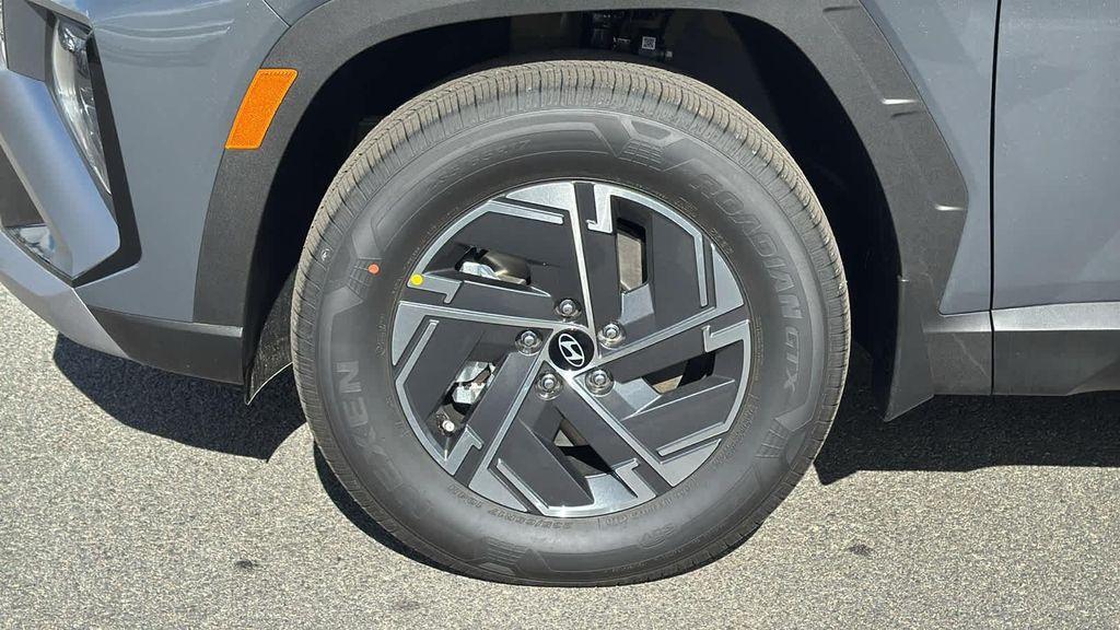 new 2026 Hyundai TUCSON Hybrid car, priced at $34,740