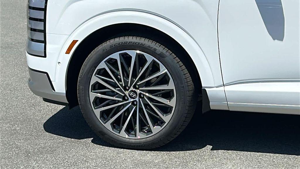 new 2026 Hyundai Palisade Hybrid car, priced at $61,420