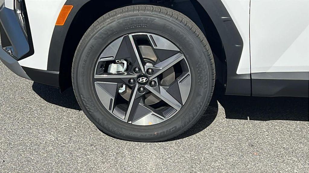 new 2026 Hyundai Tucson car, priced at $35,000